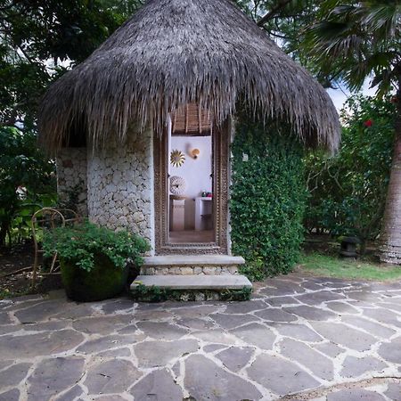 Mu Bungalows Улувату Экстерьер фото